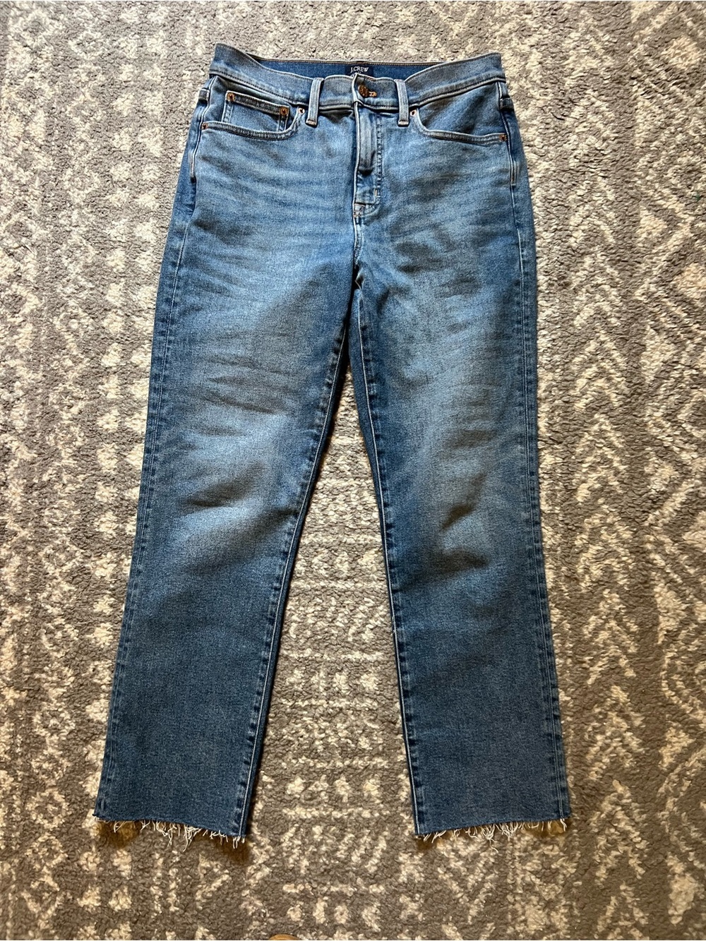 J. Crew Essential Straight-Leg Jeans in Medium Blue size 27 (Y100)